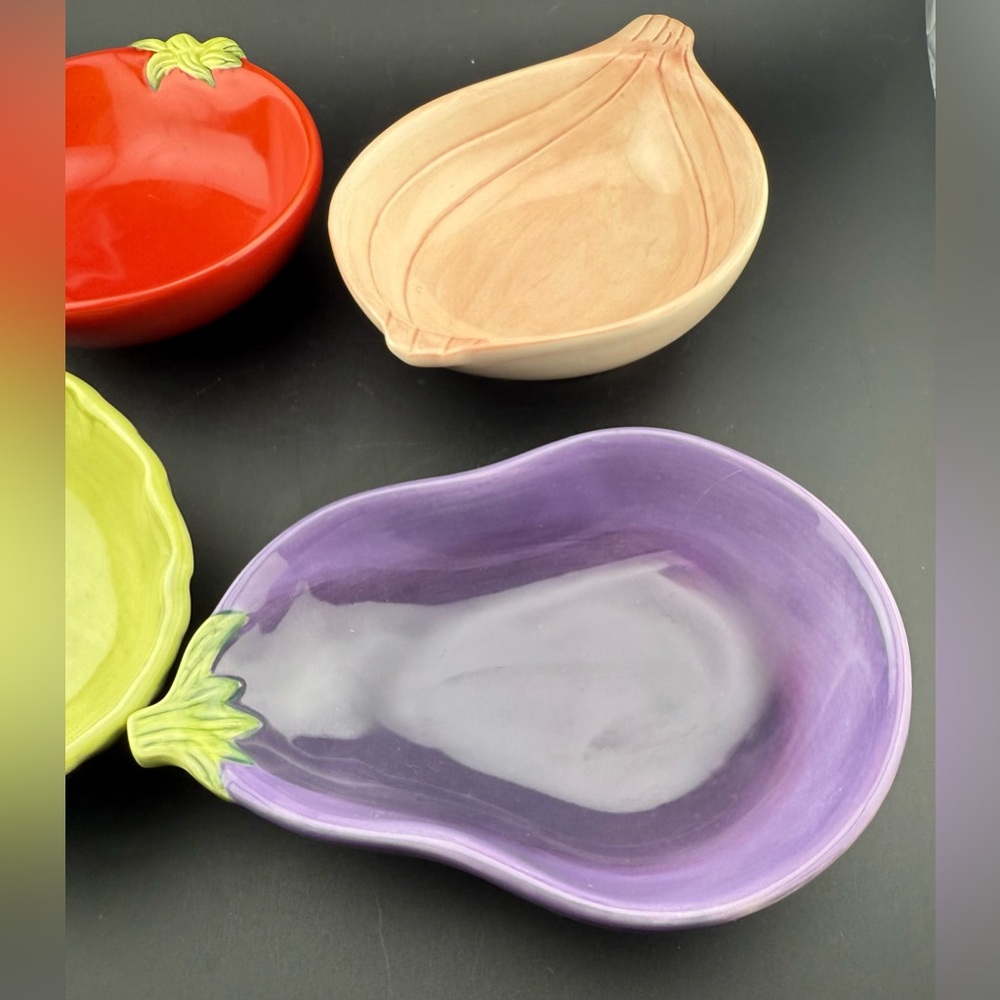 4 Williams Sonoma Jardin Potager collection small vegetable bowls. - Picture 3 of 15